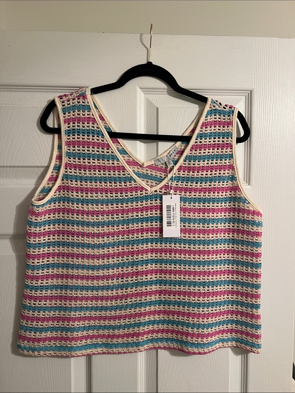 Mirella Crochet V-Neck Sleeveless Tank - Cream, Pink & Aqua, NWT